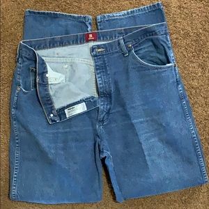 Wrangler prewash relaxed fit